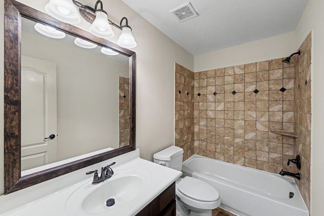 2714 Nickel Canyon Drive, Rosharon, TX 77583