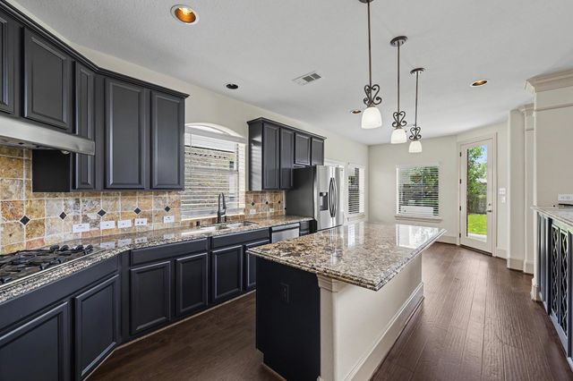 2714 Nickel Canyon Drive, Rosharon, TX 77583