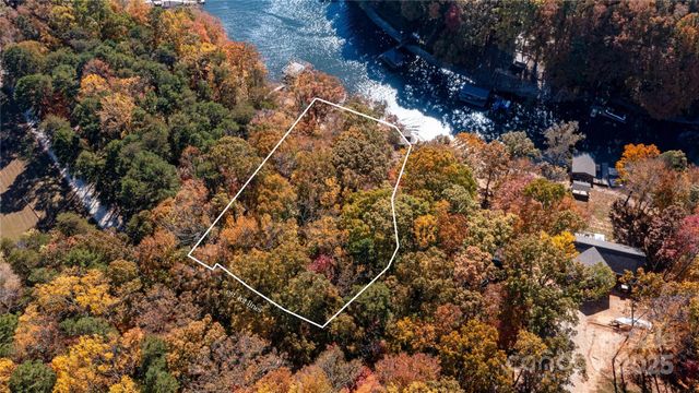 8787 Holdsclaw Road, Terrell, NC 28682