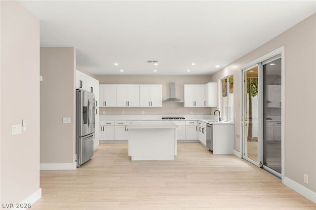 1870 Desert Forest Way, Henderson, NV 89012