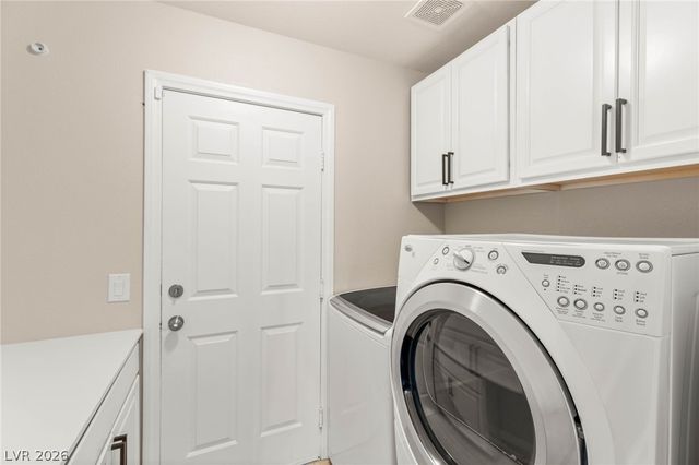 1870 Desert Forest Way, Henderson, NV 89012