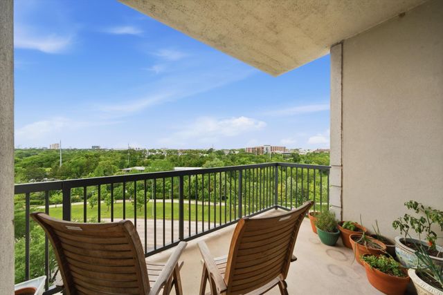 3333 Allen Parkway 709, Houston, TX 77019