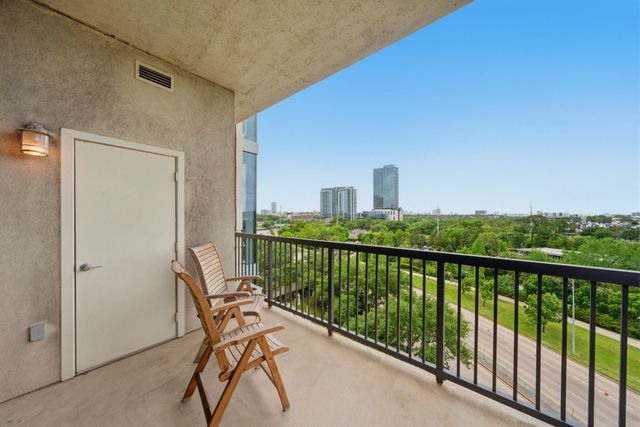 3333 Allen Parkway 709, Houston, TX 77019