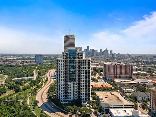 3333 Allen Parkway 709, Houston, TX 77019