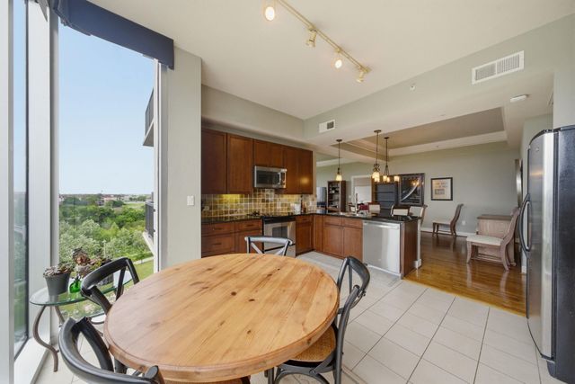 3333 Allen Parkway 709, Houston, TX 77019