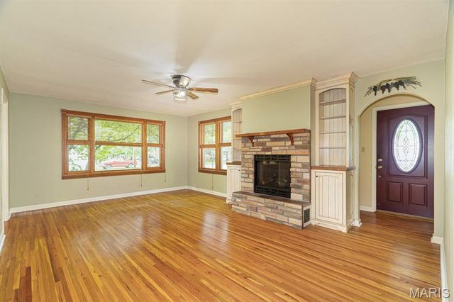 202 Cartall Street, St James, MO 65559