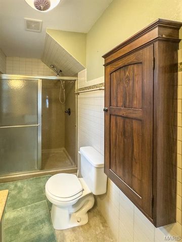 202 Cartall Street, St James, MO 65559