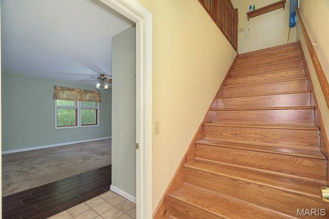 202 Cartall Street, St James, MO 65559