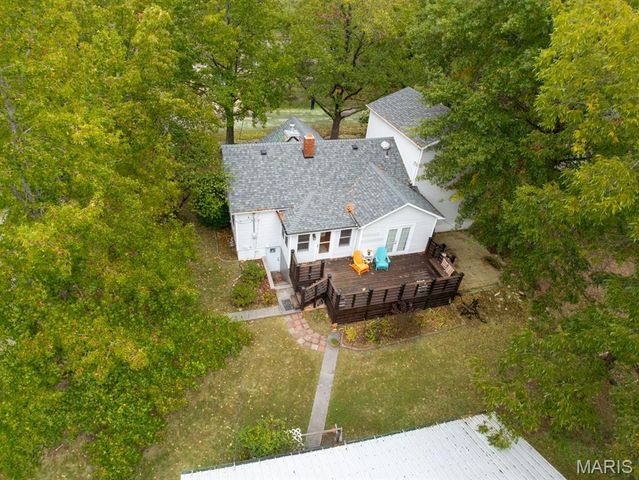 202 Cartall Street, St James, MO 65559