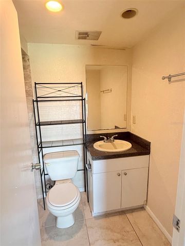 1200 37TH STREET N 409, St Petersburg, FL 33713