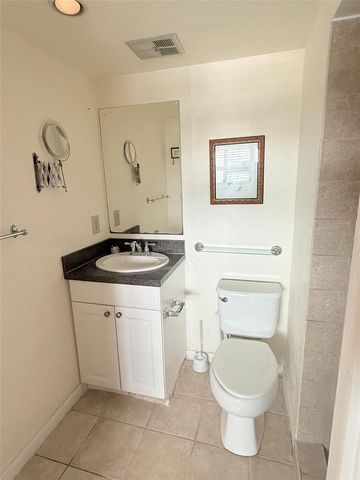 1200 37TH STREET N 409, St Petersburg, FL 33713