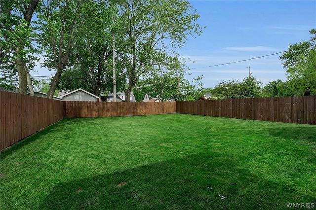 224 South Huxley Drive, Cheektowaga, NY 14225