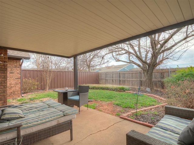 2622 N Silvertree Street, Oklahoma City, OK 73120
