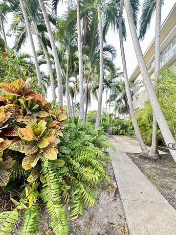 836 10th St 7, Miami Beach, FL 33139