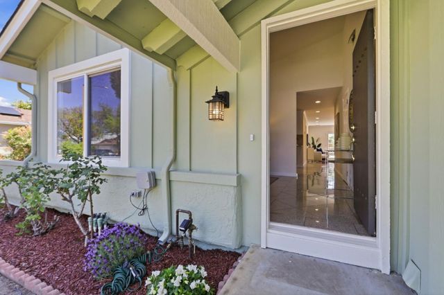 4684 Mia Circle, San Jose, CA 95136