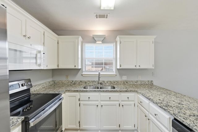 2525 Winchester Drive, Conway, AR 72032