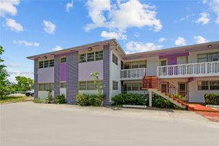 245 NE 191st St 3014, Miami, FL 33179