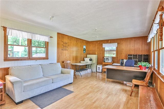 4844 Saint Paul Church Road, Hamptonville, NC 27020