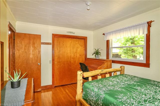 4844 Saint Paul Church Road, Hamptonville, NC 27020