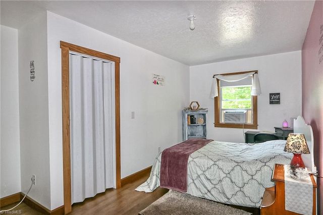 4844 Saint Paul Church Road, Hamptonville, NC 27020