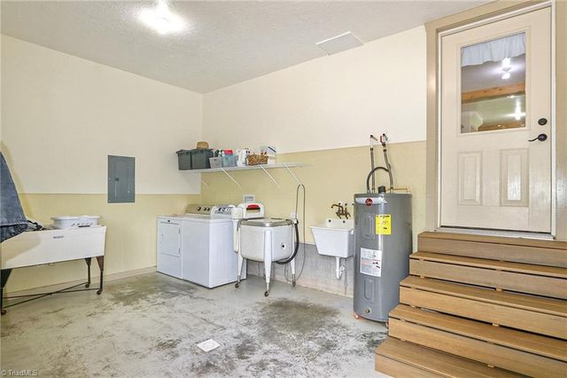 4844 Saint Paul Church Road, Hamptonville, NC 27020