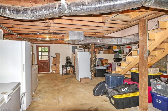 4844 Saint Paul Church Road, Hamptonville, NC 27020