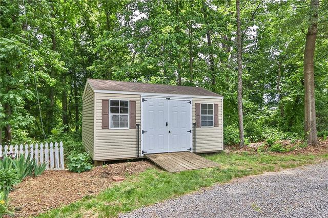 4844 Saint Paul Church Road, Hamptonville, NC 27020