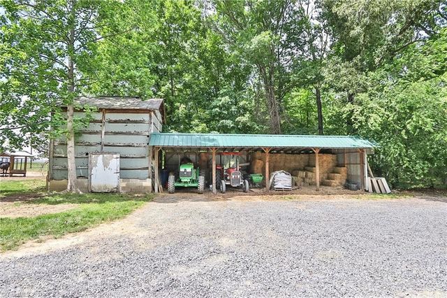 4844 Saint Paul Church Road, Hamptonville, NC 27020