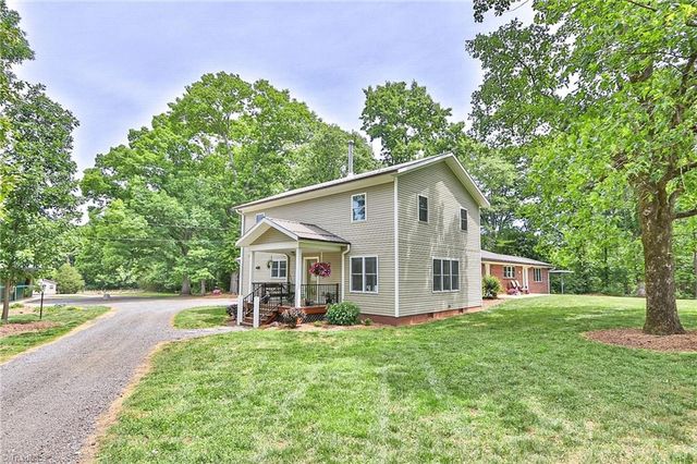 4844 Saint Paul Church Road, Hamptonville, NC 27020