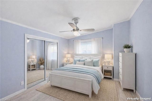 1229 Skyline DR, Naples, FL 34114
