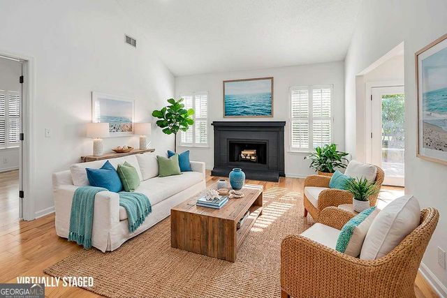 203 Grand Oaks Circle, St. Simons, GA 31522