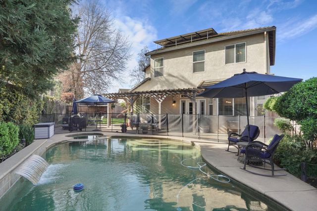 5290 David Ct, Linden, CA 95236