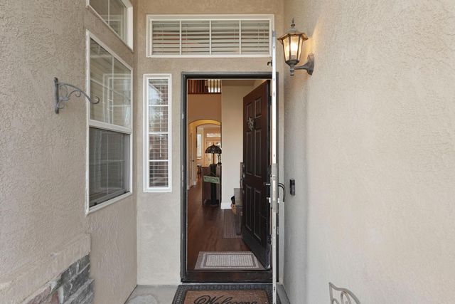 5290 David Ct, Linden, CA 95236