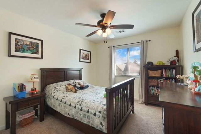 5290 David Ct, Linden, CA 95236