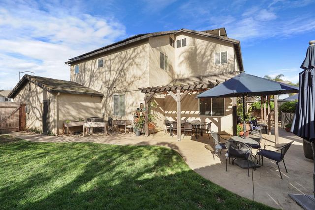 5290 David Ct, Linden, CA 95236