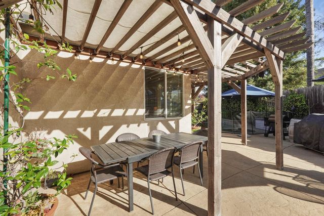 5290 David Ct, Linden, CA 95236