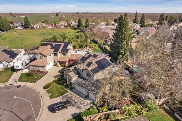 5290 David Ct, Linden, CA 95236