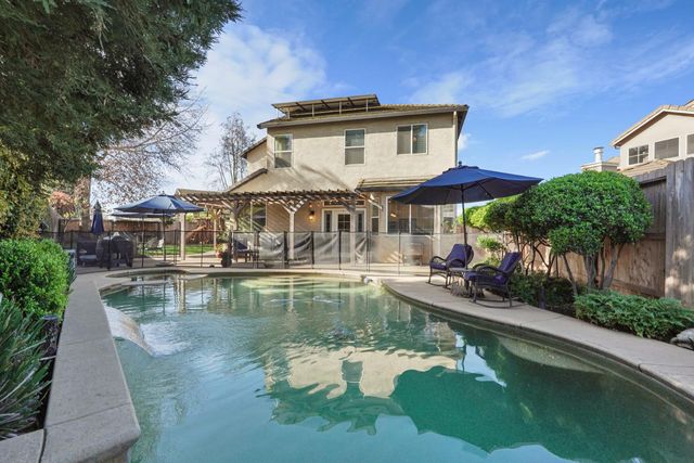 5290 David Ct, Linden, CA 95236