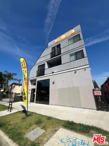 1039 E 28th Street 301, Los Angeles, CA 90011