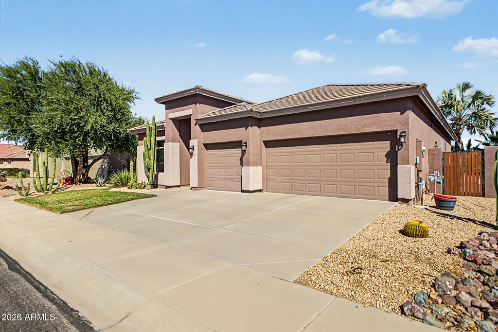 22519 N MULLIGAN Drive, Maricopa, AZ 85138 — photo 2