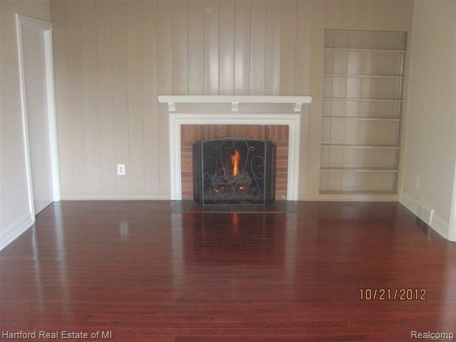 4975 Inkster Road, Bloomfield Hills, MI 48302