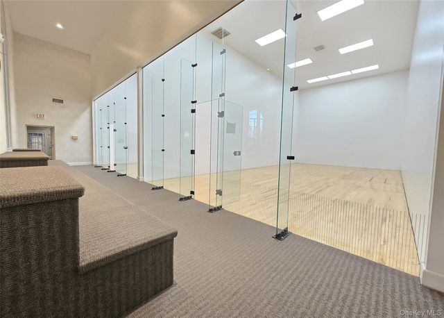 31 Hampshire Court 31, Holbrook, NY 11741