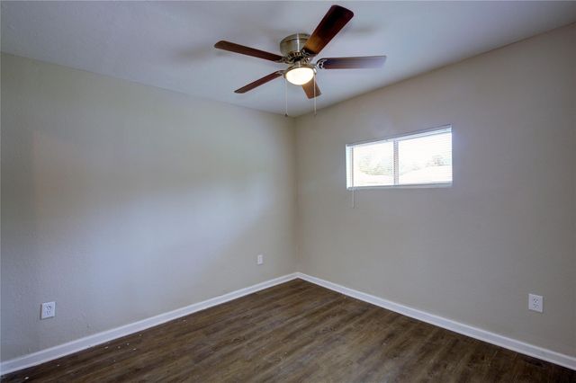 5406 Bataan Road, Houston, TX 77033