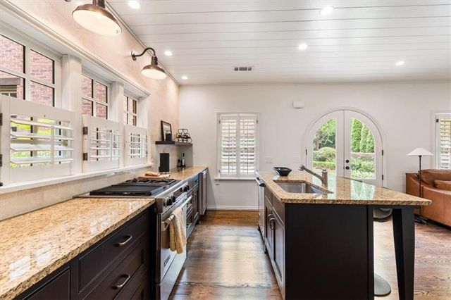 6405 Wesley Hughes Road, Cumming, GA 30040