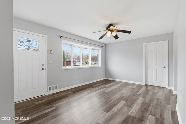 39 Harborage Avenue, Bayville, NJ 08721