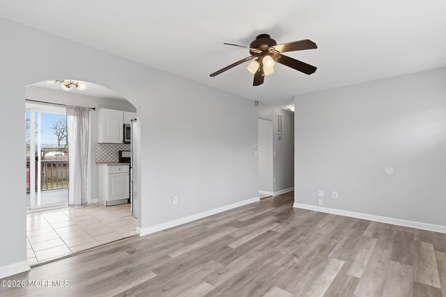 39 Harborage Avenue, Bayville, NJ 08721