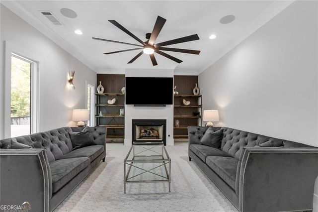 365 Cagle Road, Roswell, GA 30075