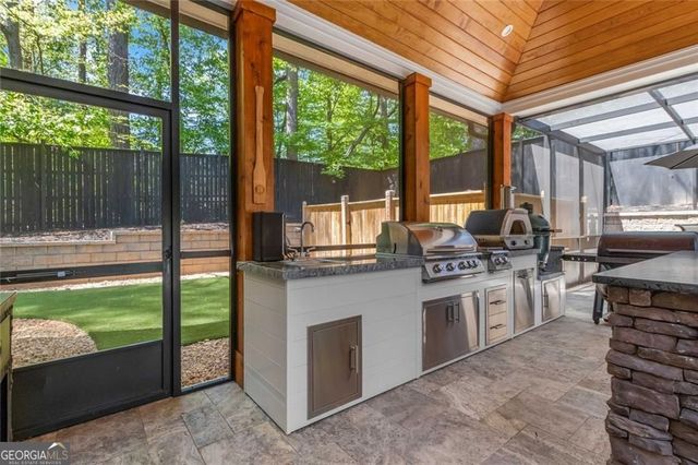 365 Cagle Road, Roswell, GA 30075