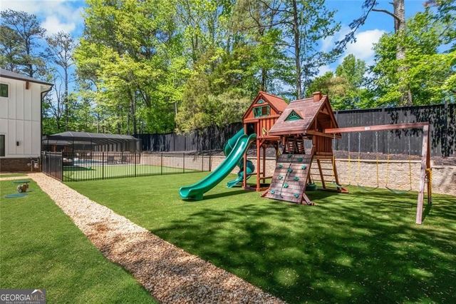 365 Cagle Road, Roswell, GA 30075