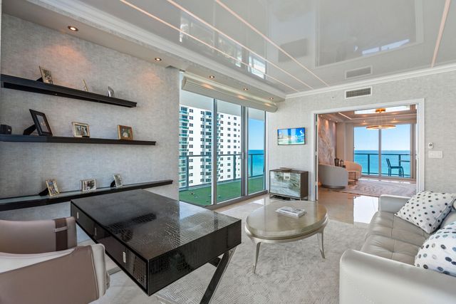 3101 S Ocean Drive 901, Hollywood, FL 33019